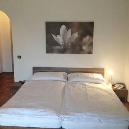 Hotell Al Locarno